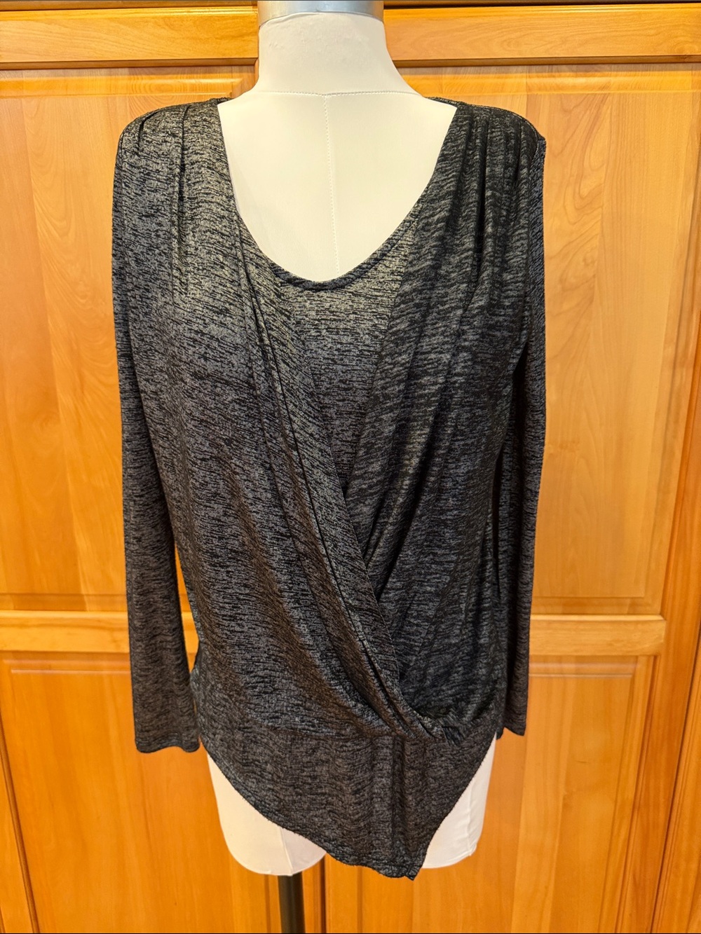 White House Black Market Heathered Charcoal Gray Long-Sleeve Wrap Top